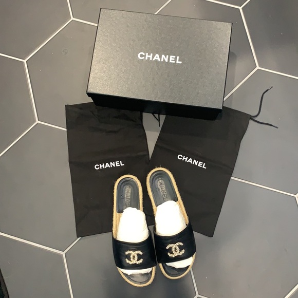 COPY - Chanel Mules BLACK - size 38 - Picture 3 of 9